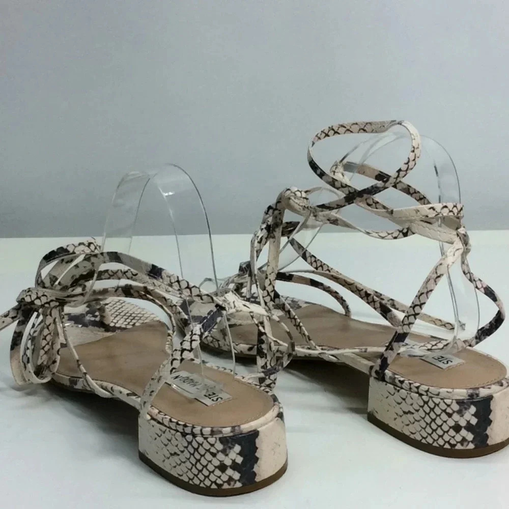 Steve Madden🐊Print Tie Leg Design Strappy Sandals - Picture 4 of 7